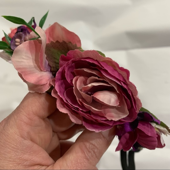 ICING FLOWER GARLAND HEADBAND! - Picture 5 of 6